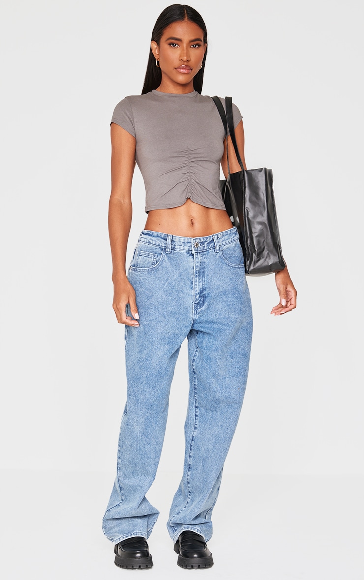 T-shirt court en coton modal gris anthracite froncé devant image 3