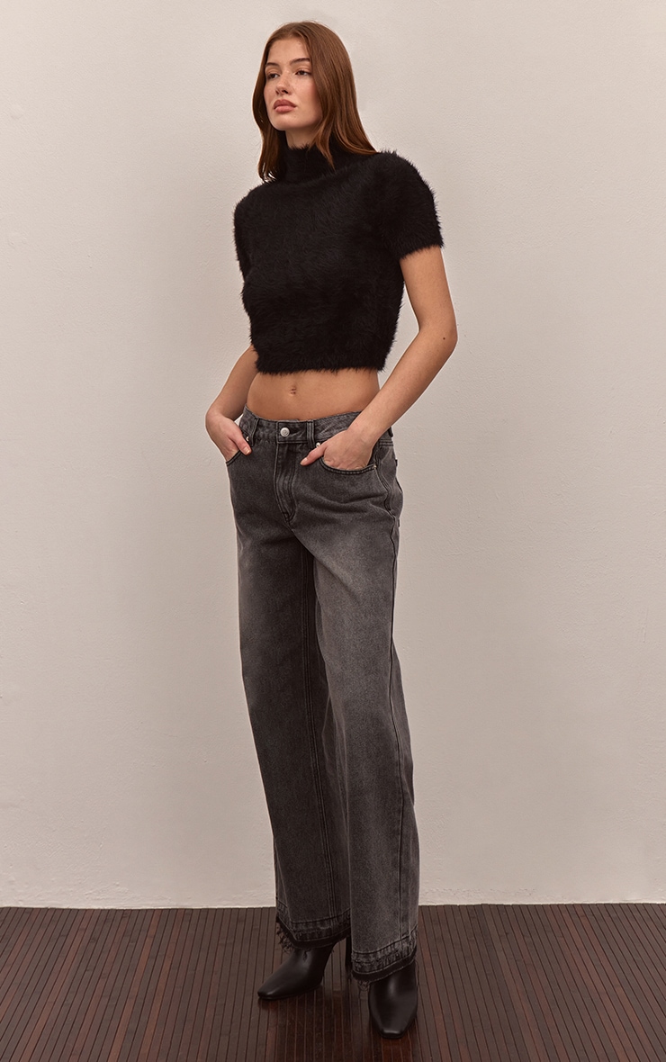 Jean droit gris clair à ourlets élimés image 2