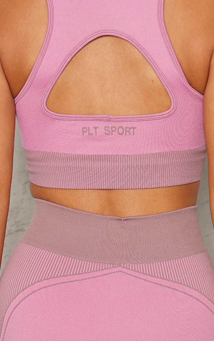 PLT Sport Top en jacquard mauve foncé sans coutures à dos ouvert image 4