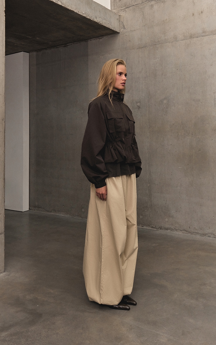 Pantalon cargo style ballon beige image 1