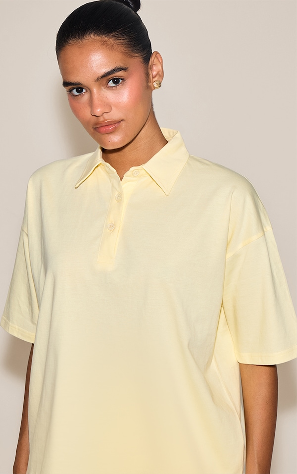T-shirt oversize jaune beurre à col replié