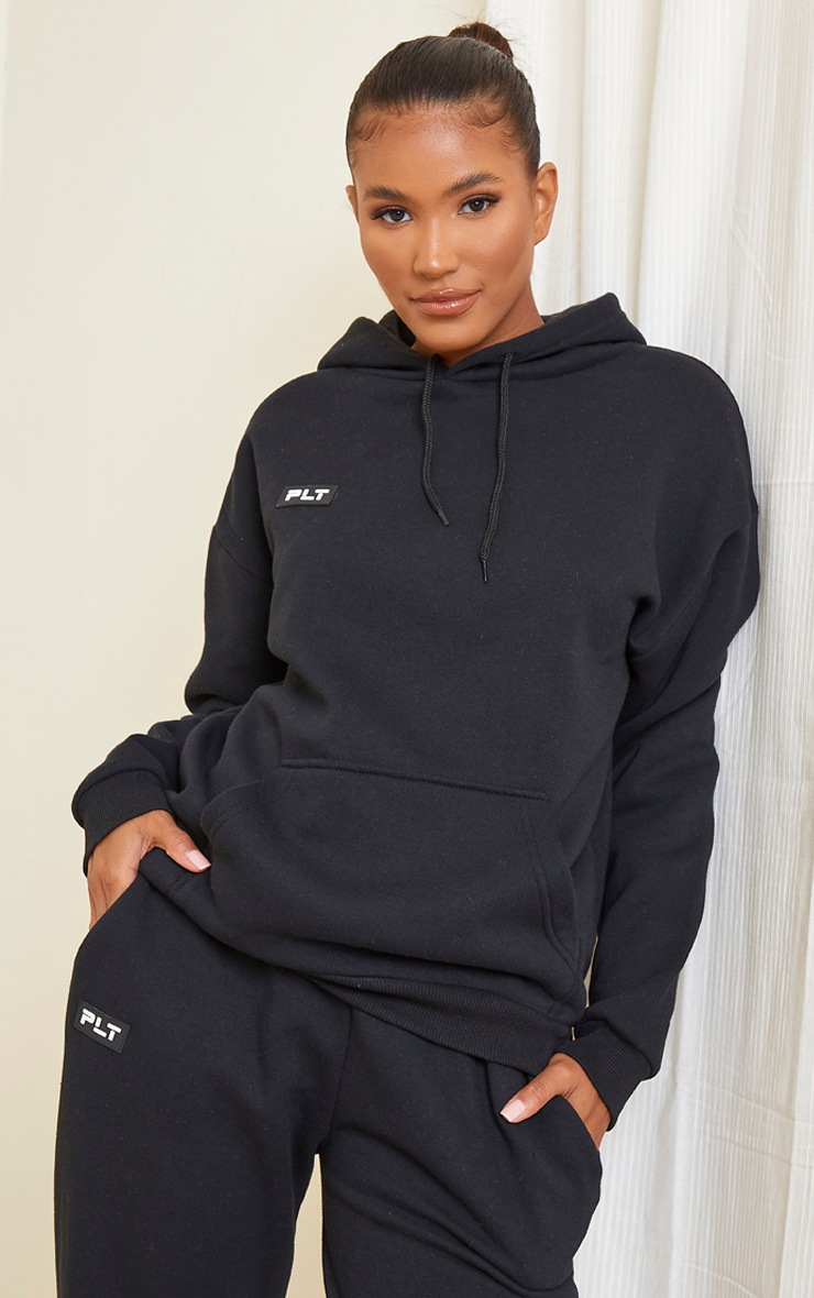 PRETTYLITTLETHING Black Badge Detail Oversized Hoodie