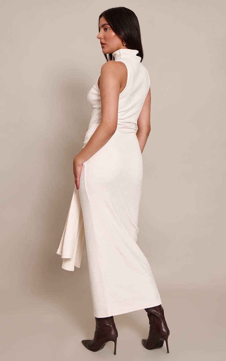 Robe longue brossée côtelée crème sans manches à partie nouée image 2