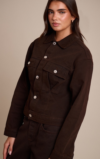 Veste en jean chocolat foncé à dos cintré et plissures