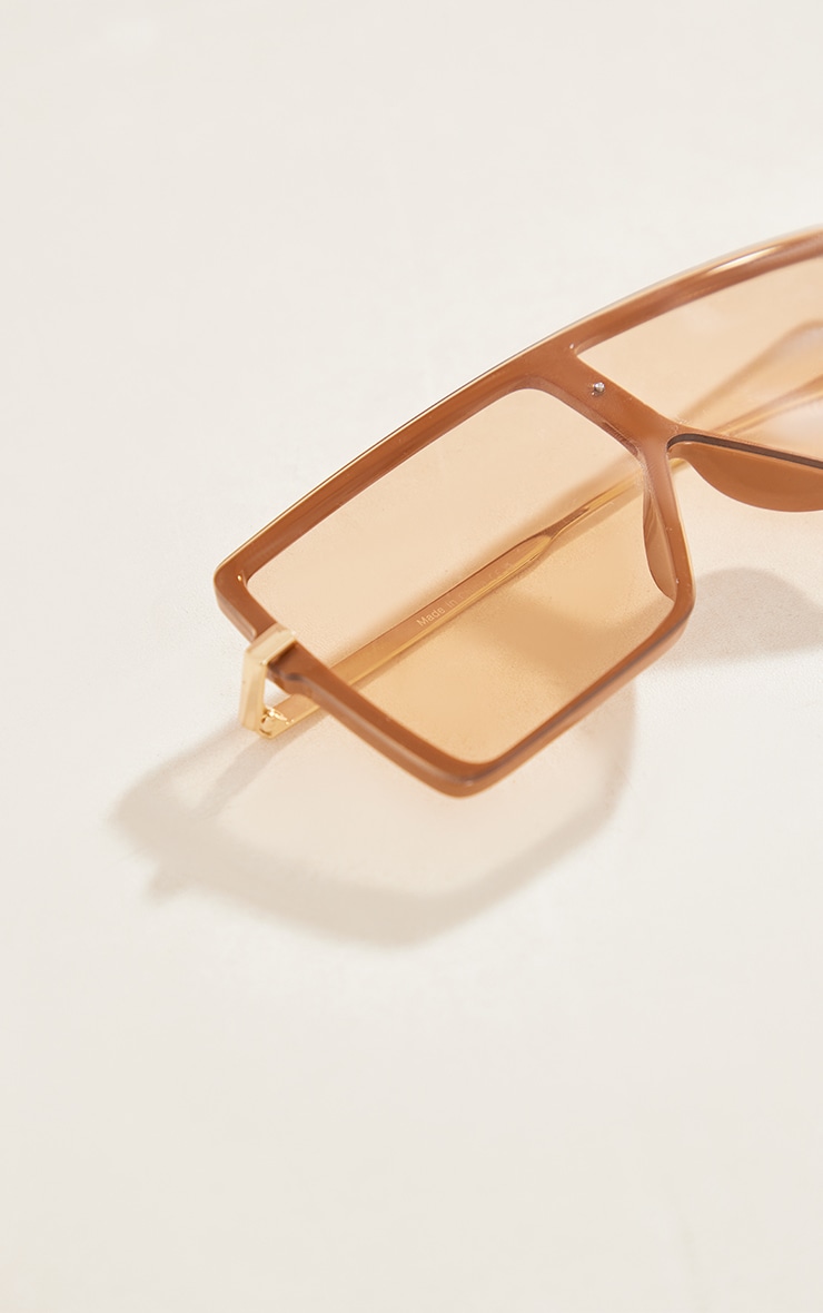 Plt Beige Frame Gold Arm Detail Visor Sunglasses PrettyLittleThing USA