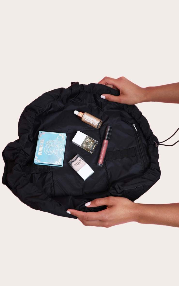 The Flat Lay co. Makeup Bag Classic Black image 2