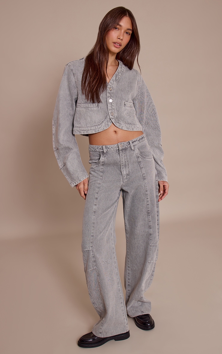 Grey V Neck Curved Hem Cropped Denim Jacket image 3
