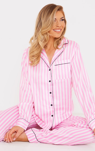 Ensemble de pyjama long en jacquard rose à liserés contrastants