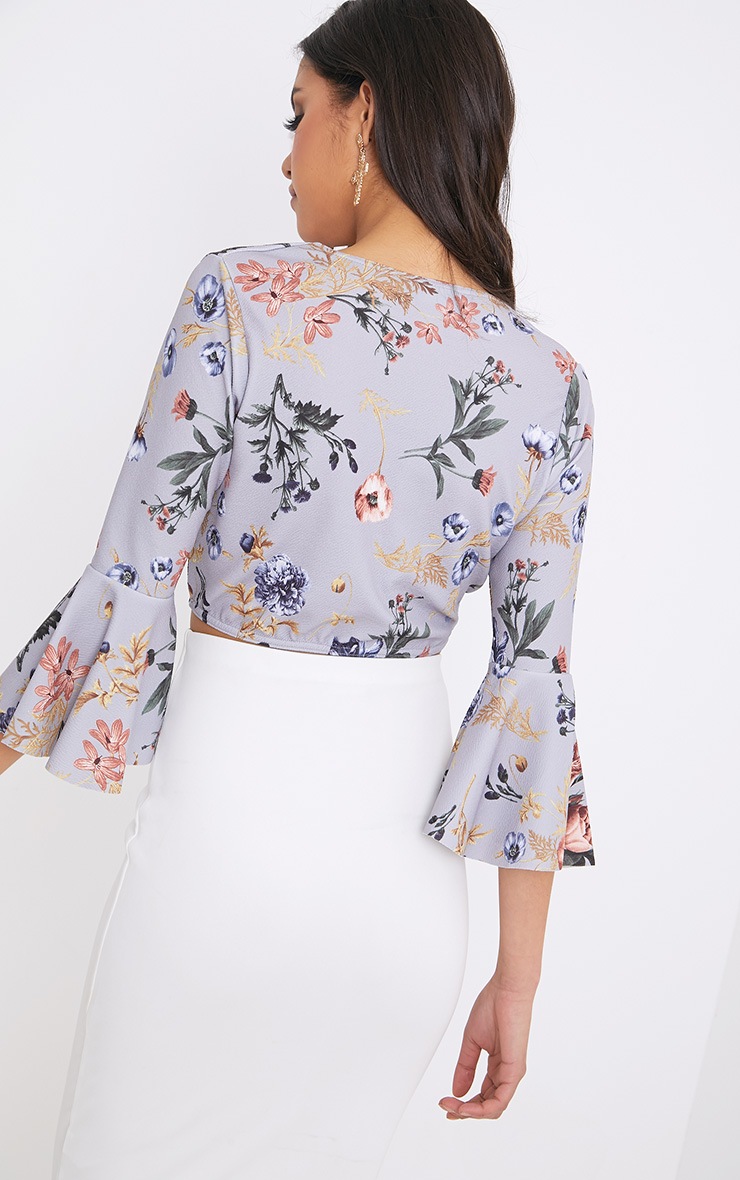 floral flare sleeve top