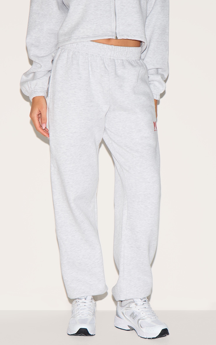 PRETTYLITTLETHING Jogging oversize gris chiné resserré aux chevilles image 2