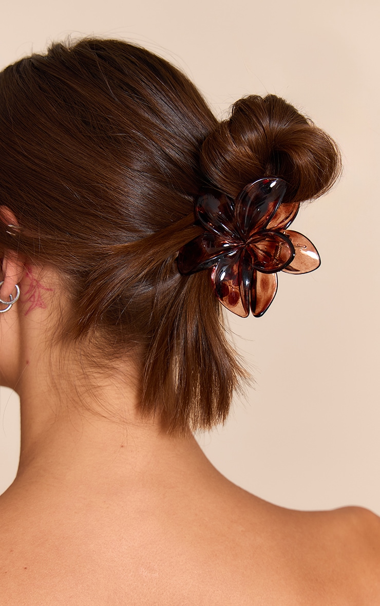 Tortoiseshell Lily Flower Hair Clip image 1