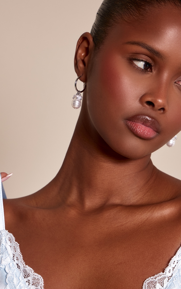 Silver Smooth Draped Pearl Hoop Earrings image 1