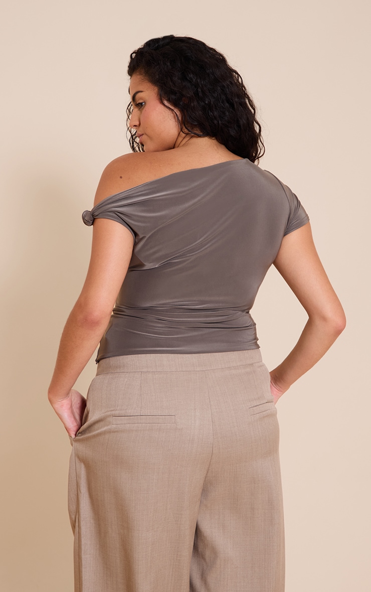 Plus Mushroom Double Layer Slinky Asymmetric Knot Detail Long Top image 2