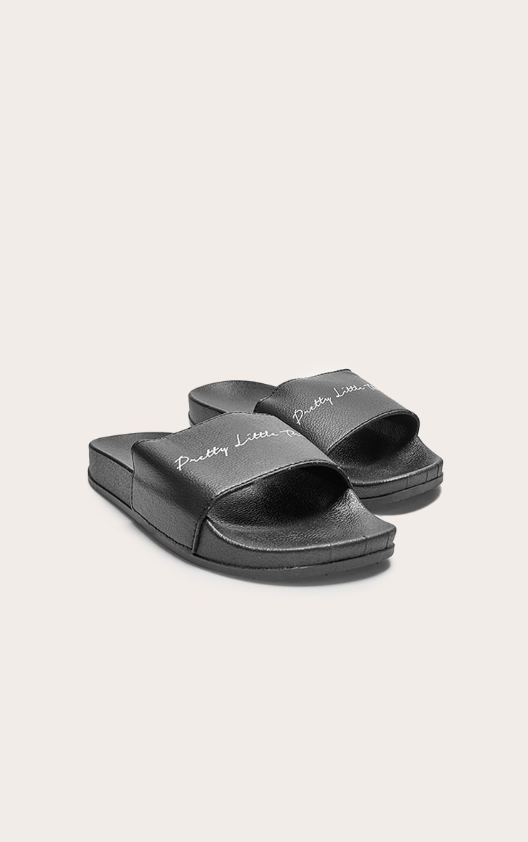 PRETTYLITTLETHING Black Slogan Sliders image 2