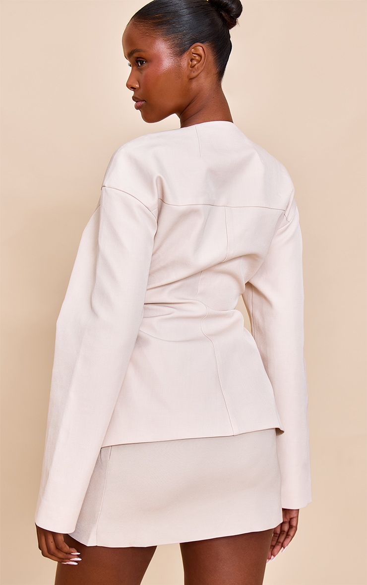 Blazer stretch écru à taille cintrée image 2