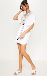 White Embroidered Front Tassel Trim Shift Dress 4
