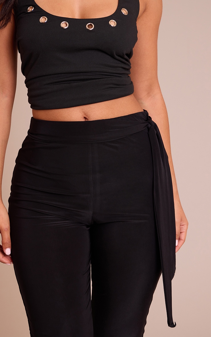 Petite Legging capri noir à partie superposée nouée sur la taille image 4