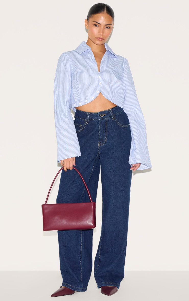 Petite Chemise courte bleue à fines rayures et manches longues image 3