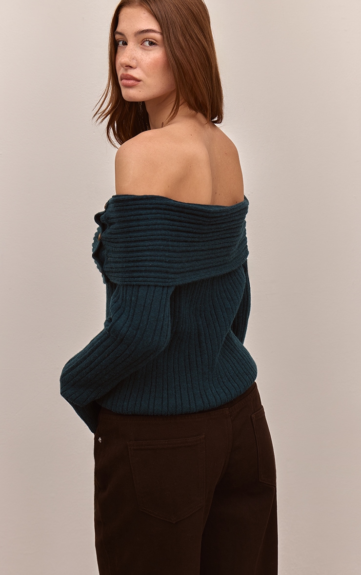 Pull en maille tricot côtelée bleu sarcelle à col bardot et boutons image 3