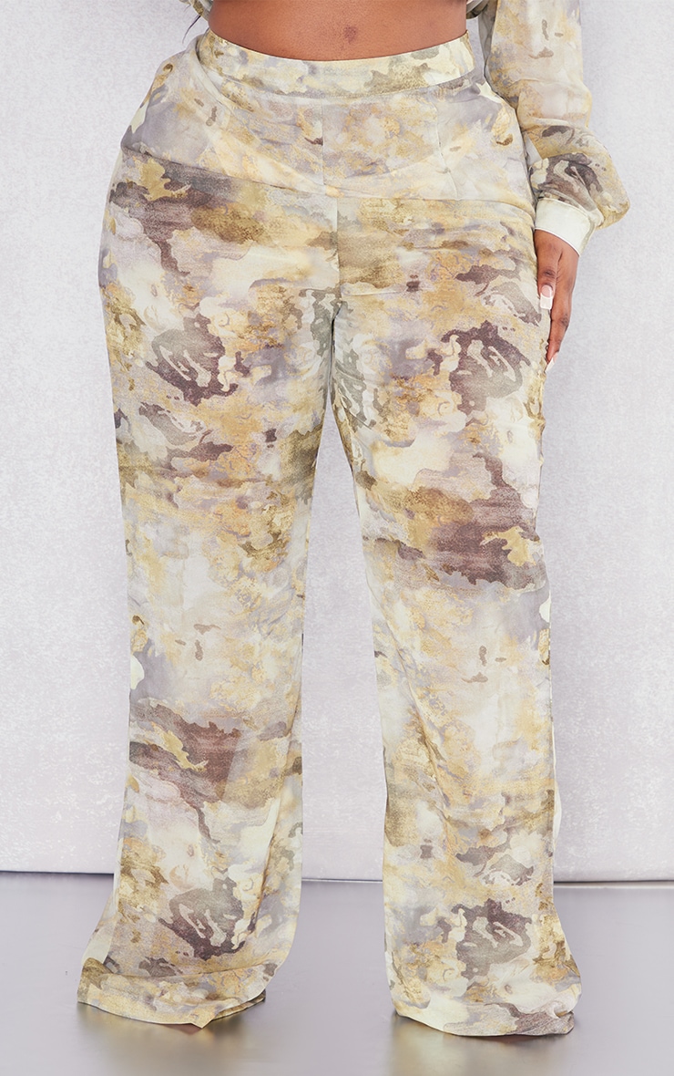 Plus Pantalon de plage flare gris pierre à imprimé camouflage image 2