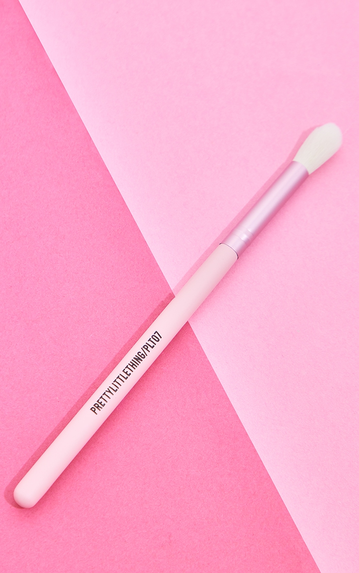 Plt Large Soft Crease Eye Brush Plt07 PrettyLittleThing