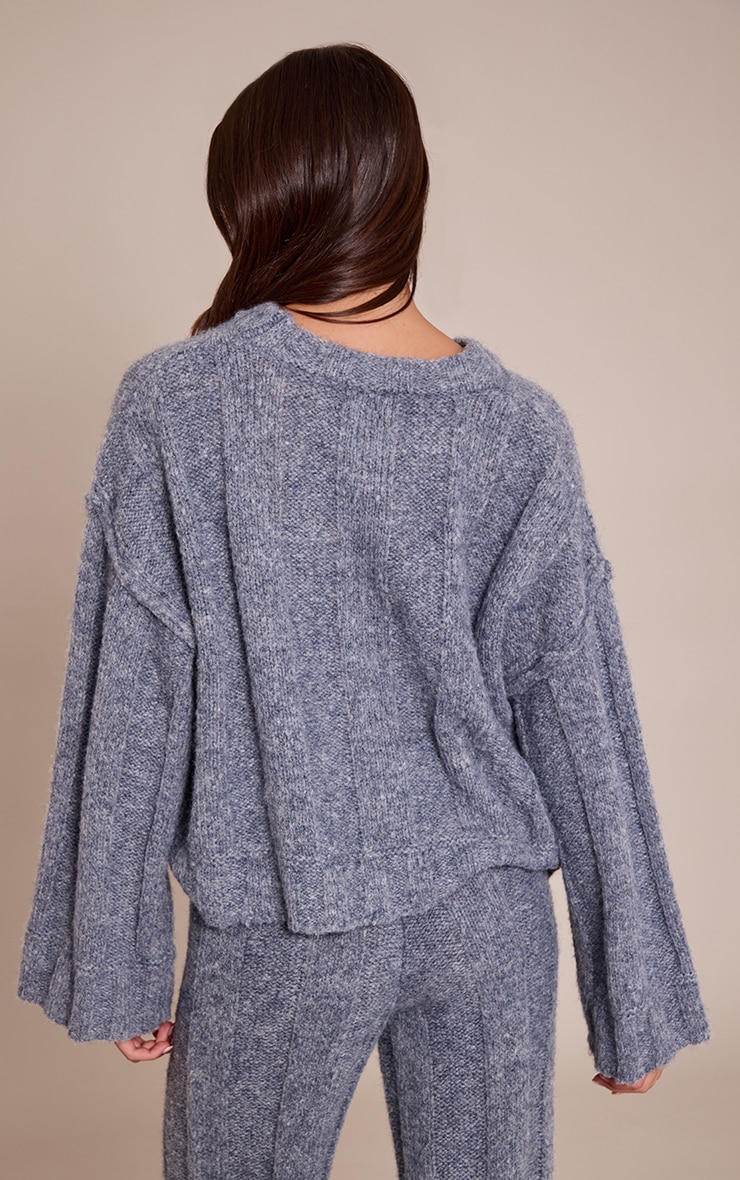 Pull en maille tricot épaisse côtelée grise à col ras image 2