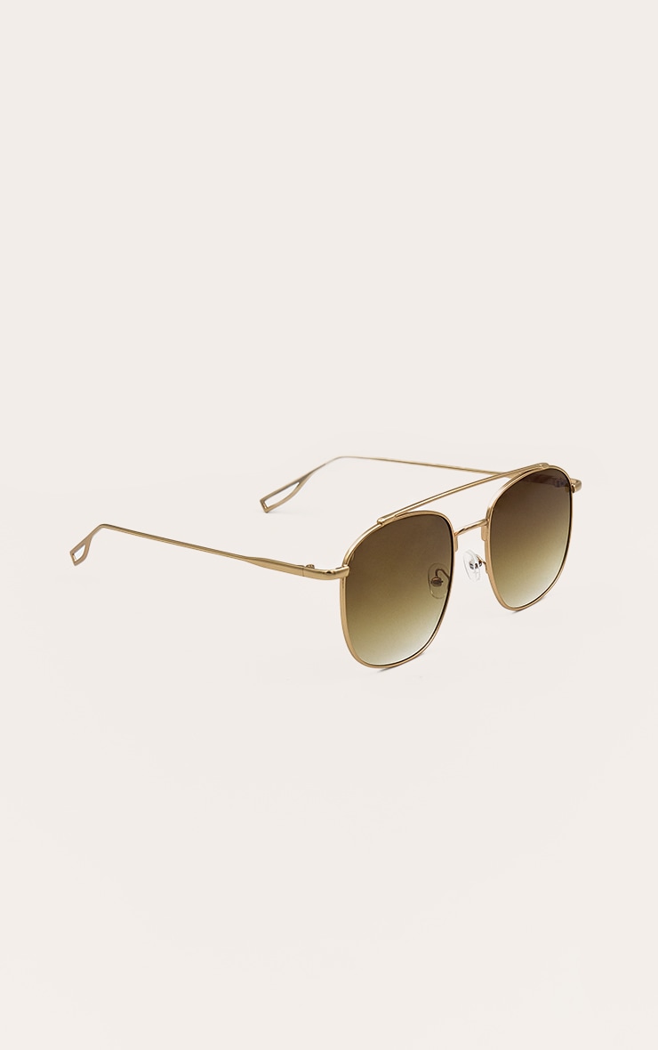 Gold Oversized Metal Frame Aviator Sunglasses image 3