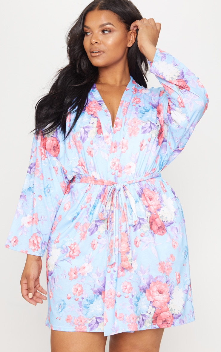 Plus Bridesmaid Floral Blue Dressing Gown PrettyLittleThing