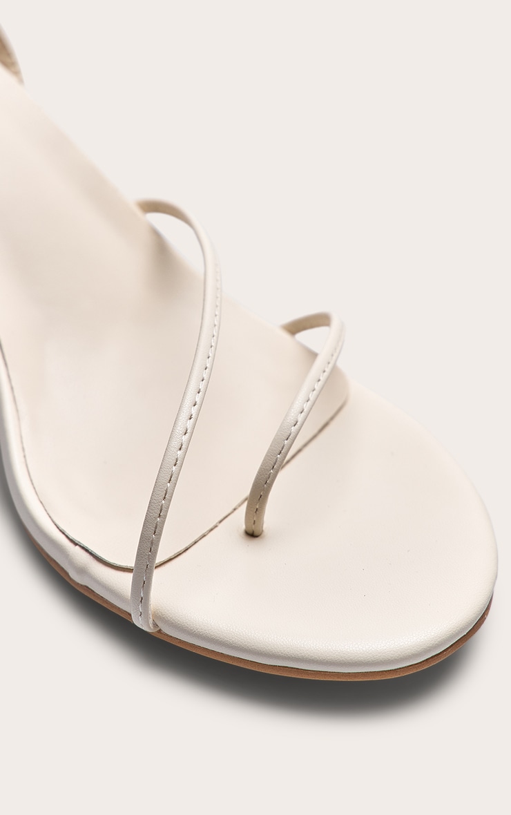 Sandales rondes à petit talon en PU crème à bride doublée et bride derrière image 5