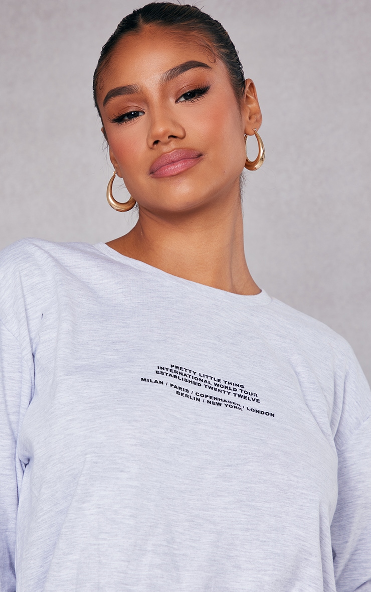 PRETTYLITTLETHING Grey Marl International World Tour Print T Shirt image 4