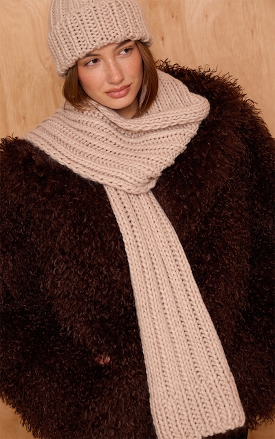 Oatmeal Chunky Cable Knit Scarf