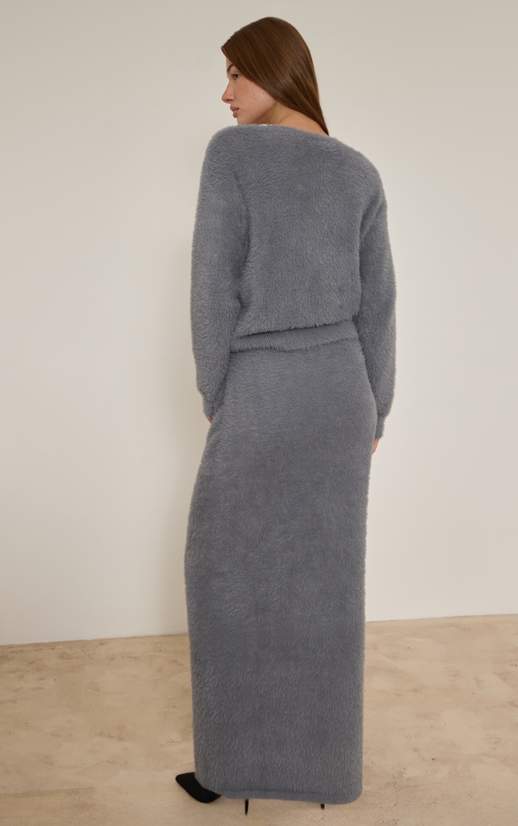 Jupe longue en maille tricot duveteuse grise image 3