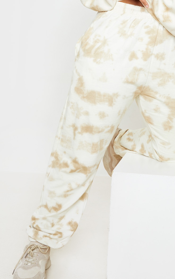 Plus Cream Tie Dye Sweatpant Plus Size PrettyLittleThing KSA