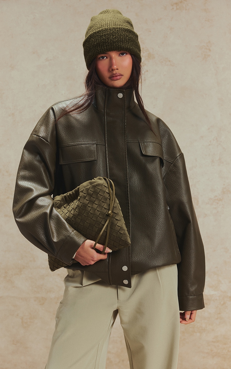 Veste en PU kaki à col entonnoir et boutons cachés image 3