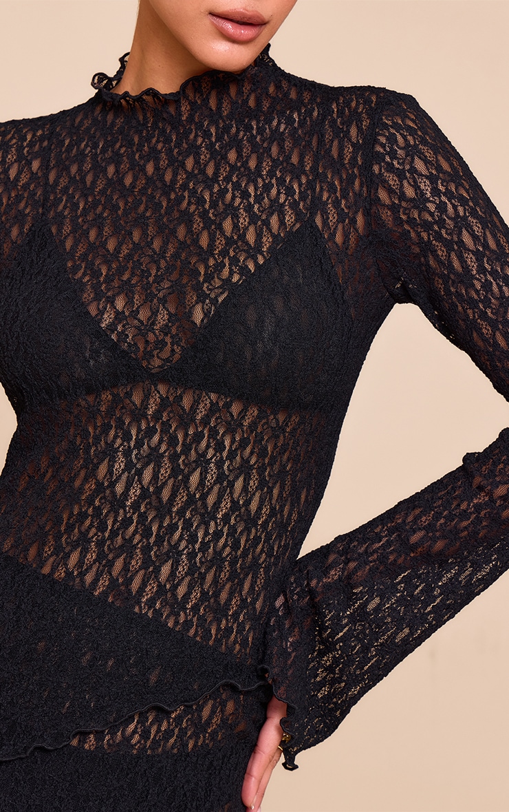 Top long asymétrique en dentelle noire transparente image 4
