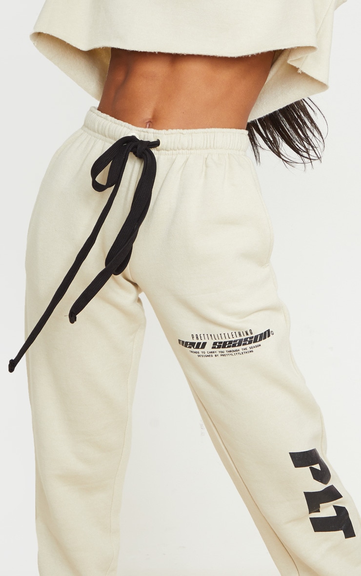 PRETTYLITTLETHING Sand New Season Slogan Joggers image 4