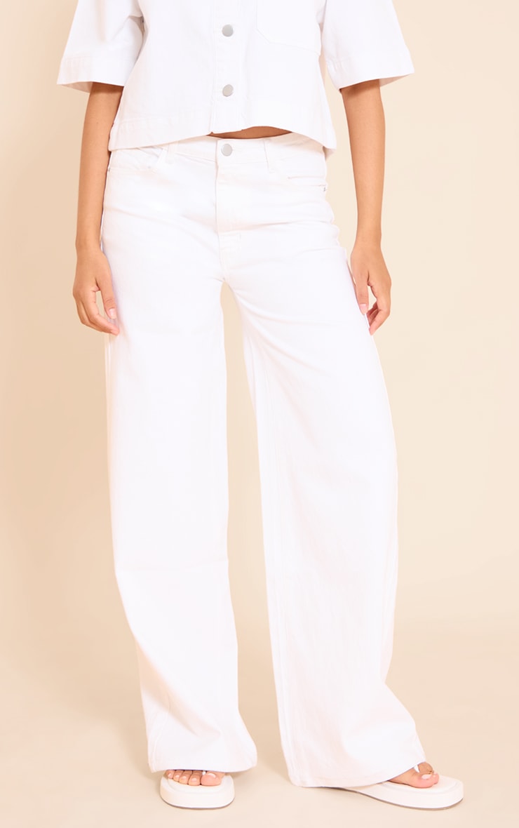 White Mid Rise Straight Leg Jean image 2