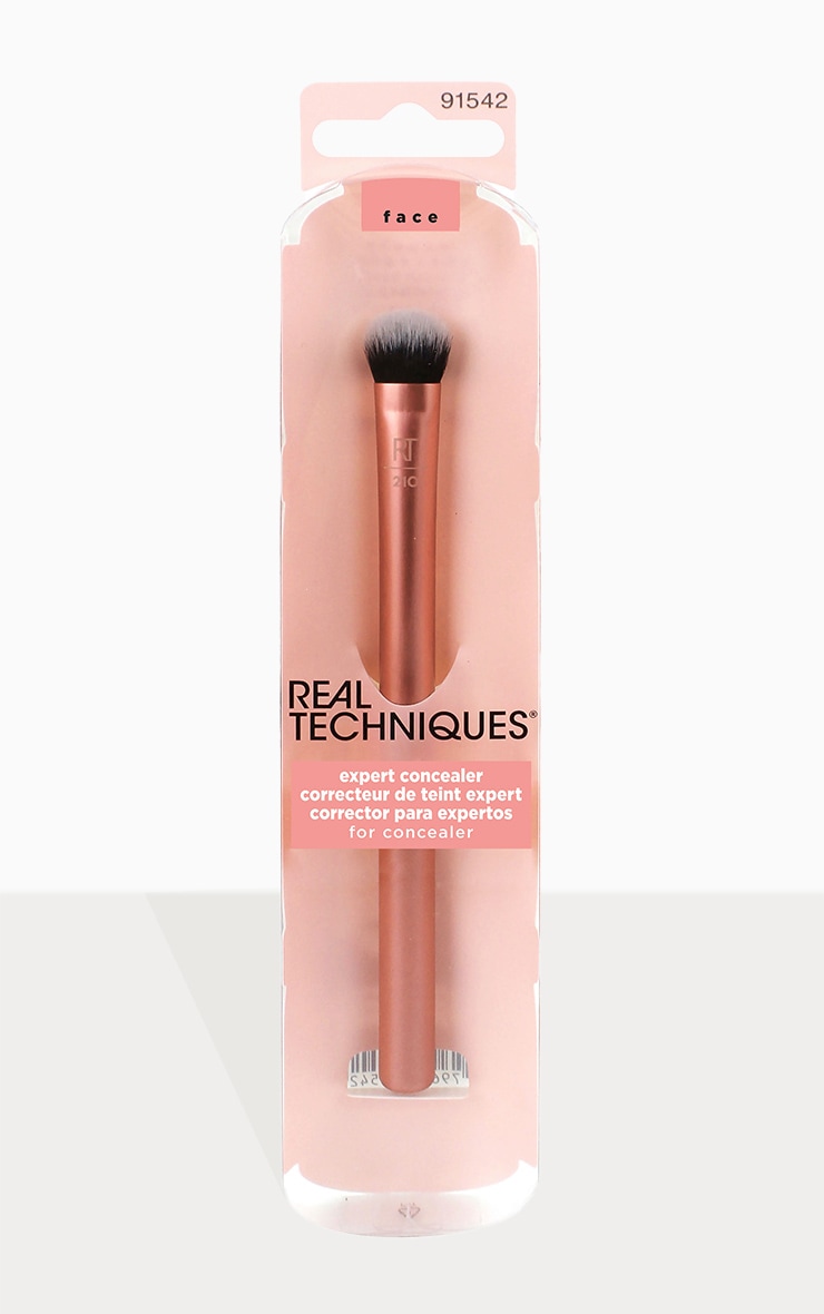 Real Techniques Expert Concealer Brush PrettyLittleThing CA