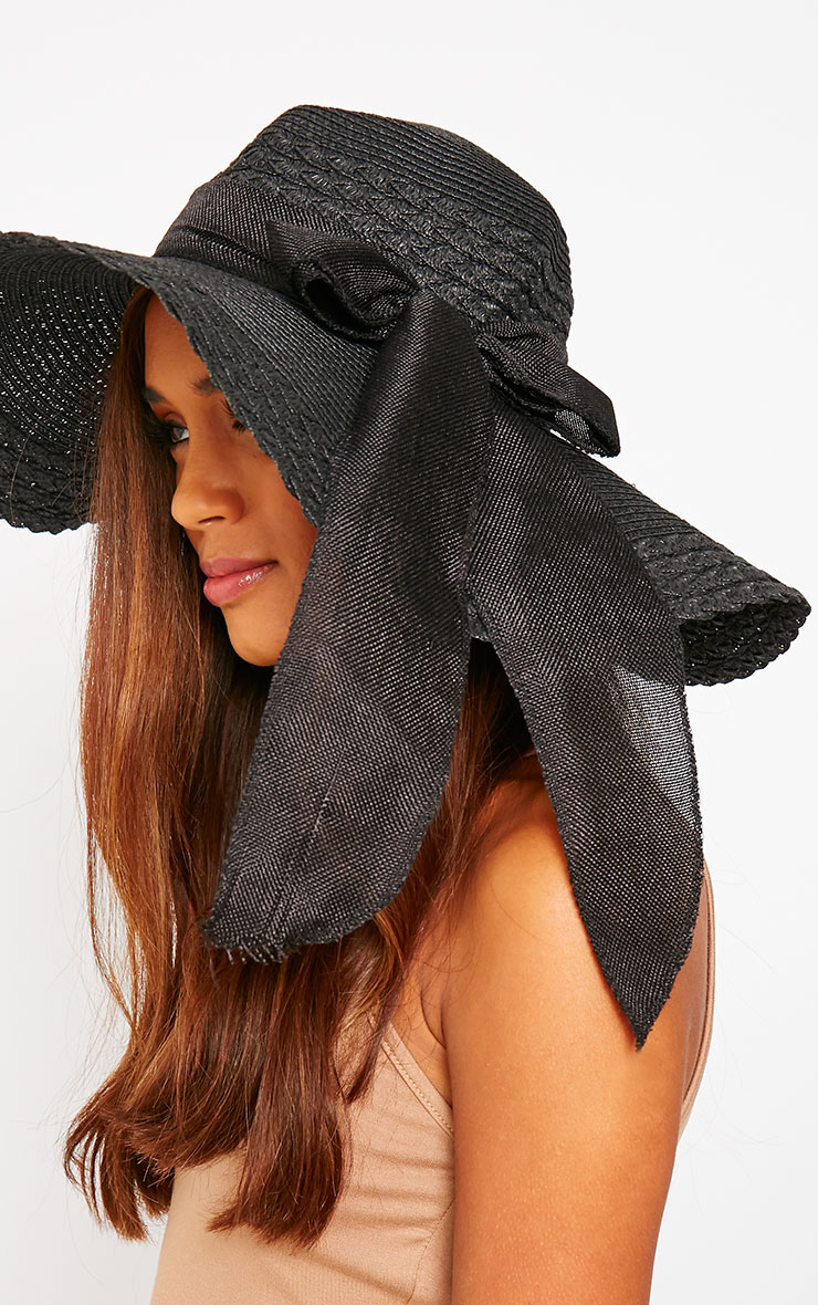 Henley Black Straw Floppy Hat Knitwear PrettyLittleThing