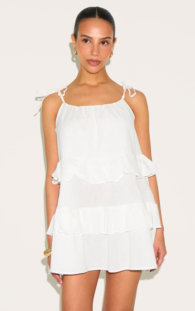 Petite Mini robe tissée blanche à étages volantés image 1