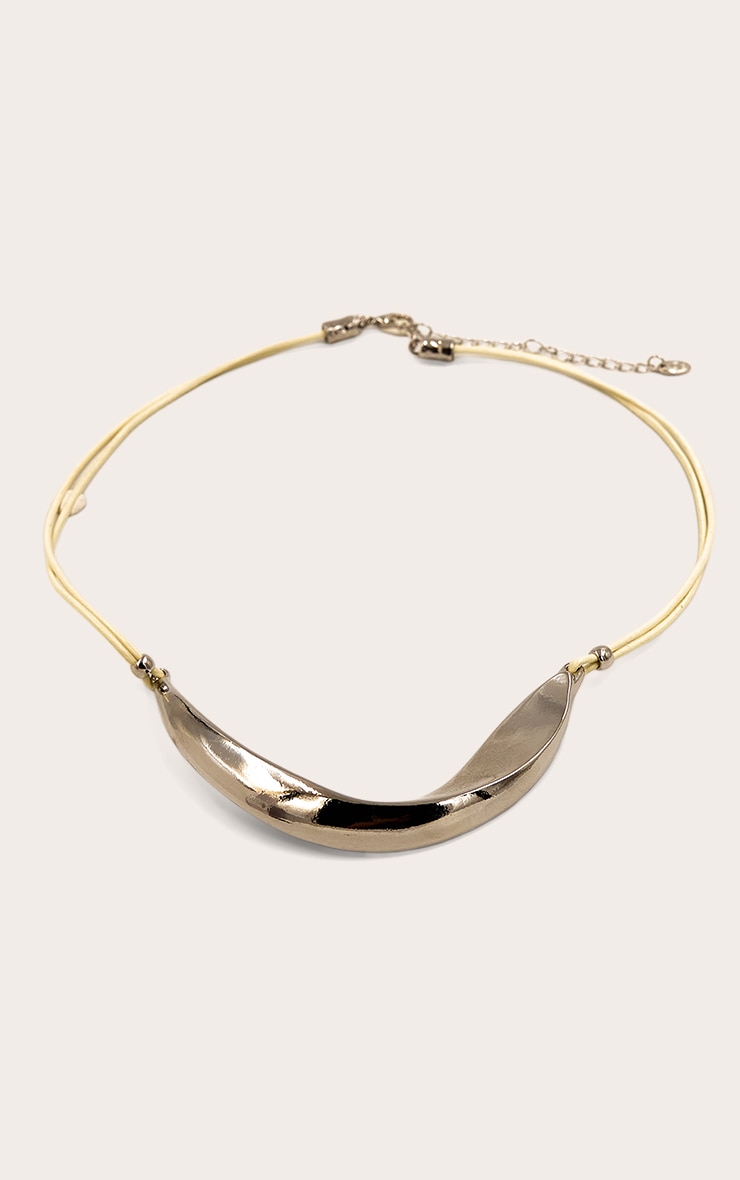 Silver Curved Metal Necklace image 3
