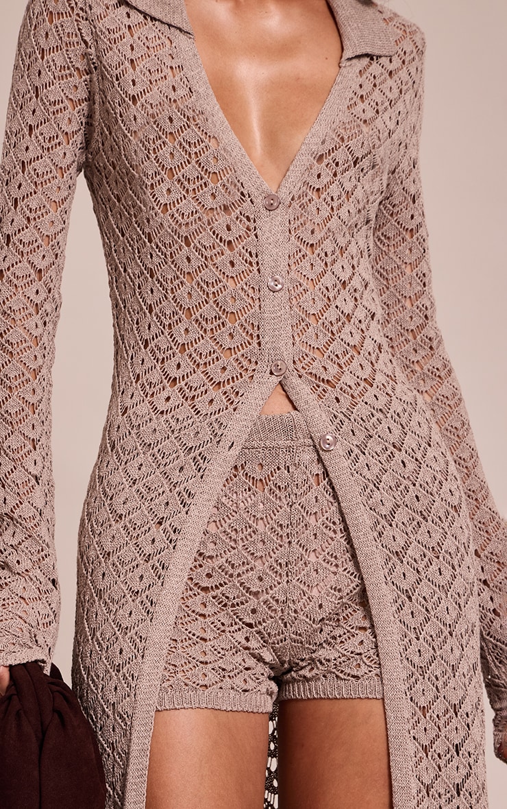 Cardigan long en maille style crochet taupe image 4