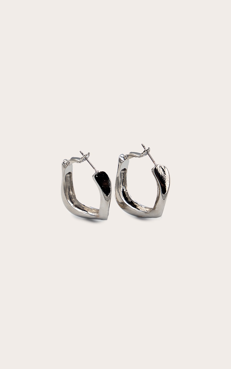 Silver Twist Hoop Earring image 1