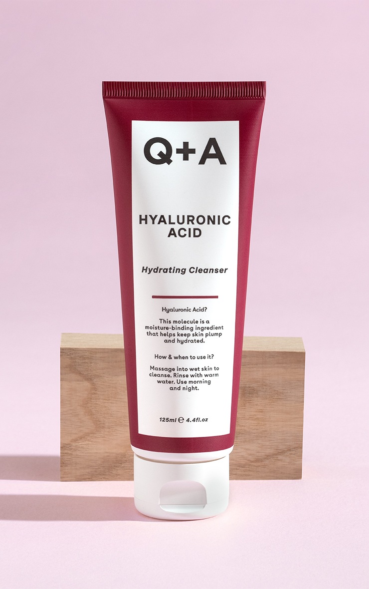 Q+A Hyaluronic Acid Gel Cleanser Beauty PrettyLittleThing CA