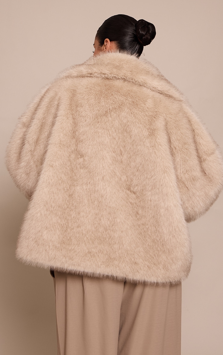 Plus Beige Faux Fur Short Shawl Collar Coat image 2