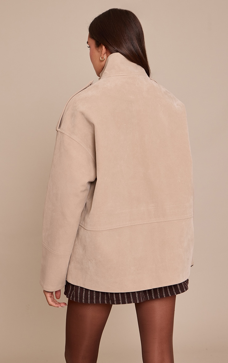 Veste longue en suédine gris pierre à col entonnoir et boutons cachés image 2