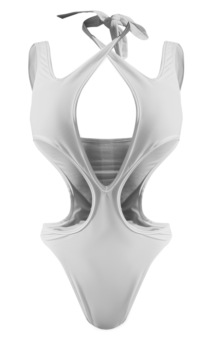 Maillot de bain blanc à devant croisé et bretelles multiples PrettyLittleThing FR