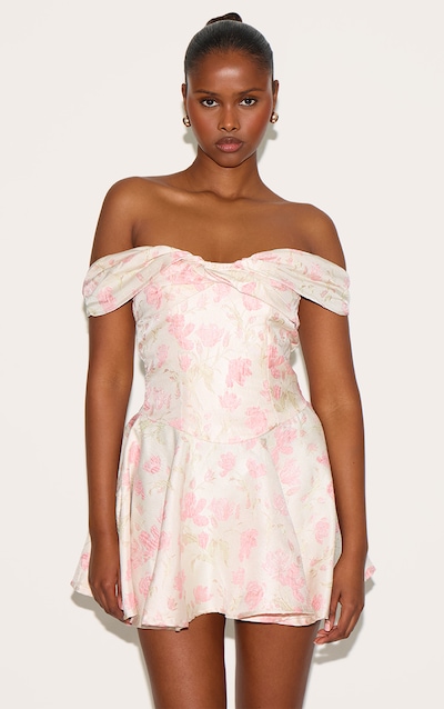 Robe droite en jacquard rose à col bardot