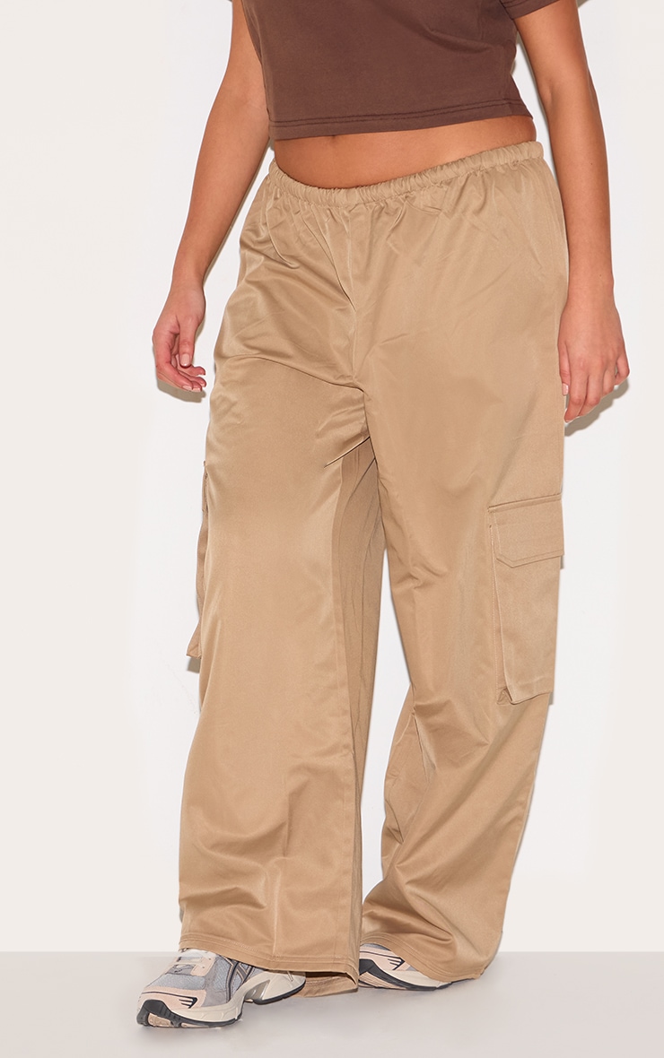 Plus Pantalon droit stye cargo gris pierre à cordons ajustables et poches image 1