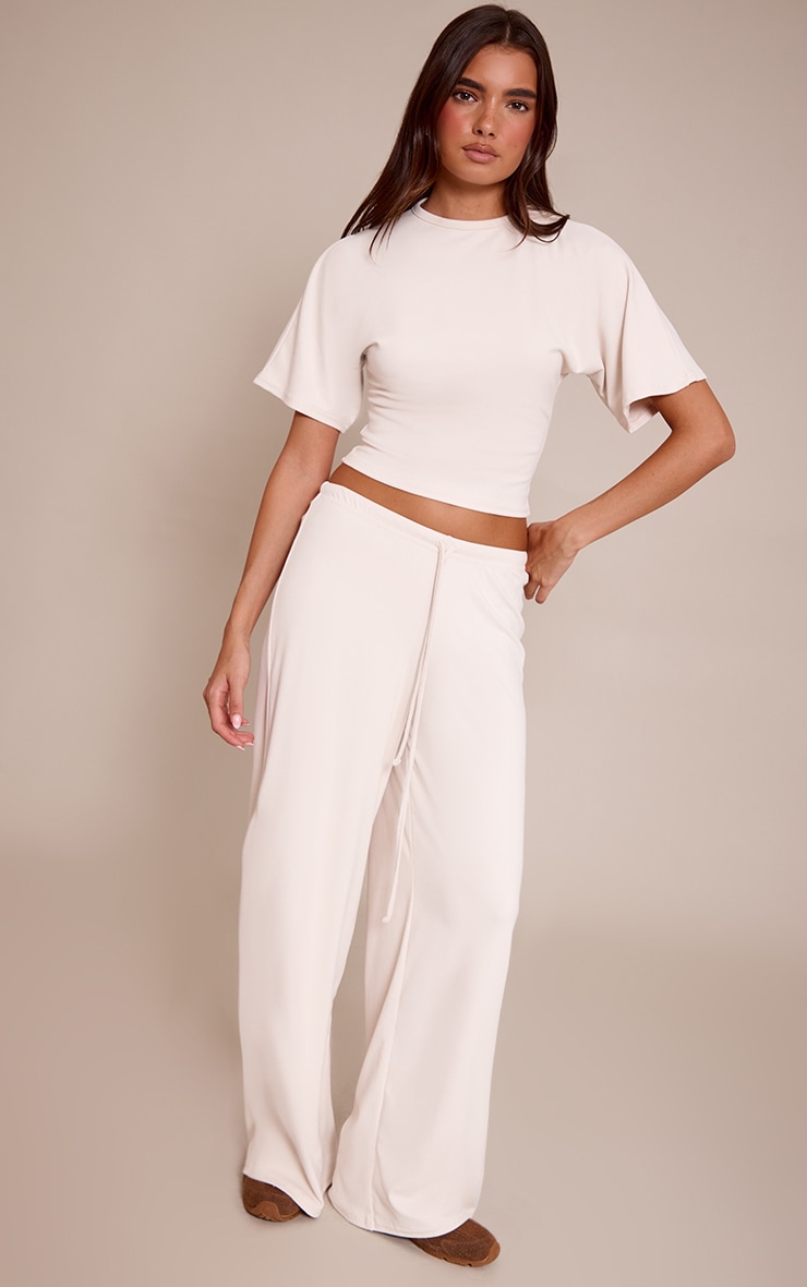 T-shirt doux crème épaules carrées image 3